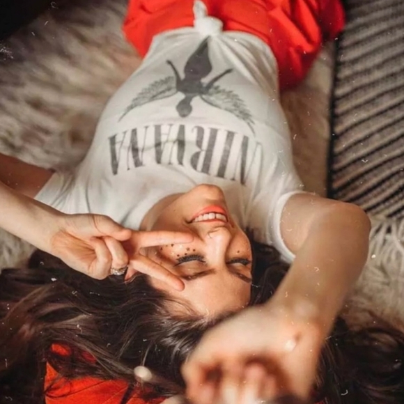 Coming Soon! Nirvana Favorite Band Graphic T-Shirt - Picture 6 of 9